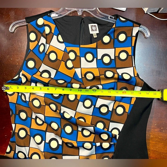 Anne Klein sleeveless graphic rouched blouse, zip back, size XL - Picture 8 of 8